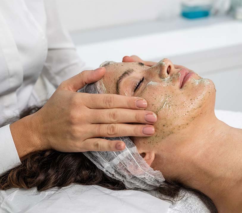Bio Microneedling SQT Behandlung bei Beauty Lounge Weiden – natürliche Hauterneuerung